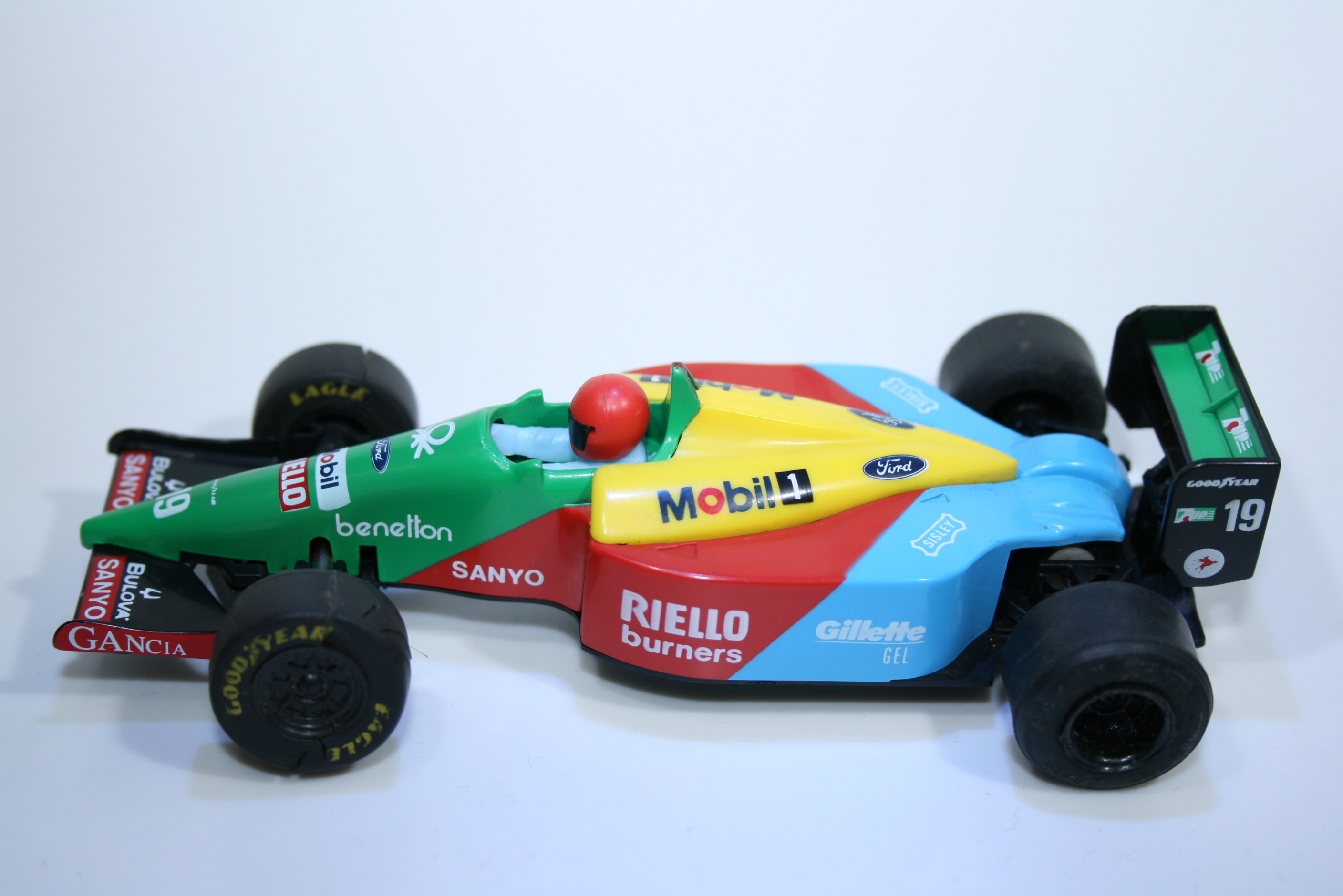 157 Benetton B189 1989 A Nanini Scalextric C461 1990-93