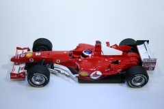 31 Ferrari F2004 2004 R Barrichello Scalextric C2677 2005 Boxed