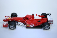 4 Ferrari F2004 2004 M Schumacher Scalextric C2676A 2005 Boxed