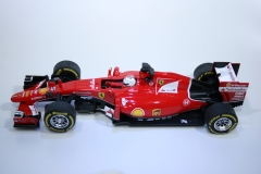 927 Ferrari SF15-T 2015 S Vettel Carrera 27528 2016 Boxed
