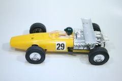 1676 Honda RA273 1967 J Surtees Reprotec 5035 2002