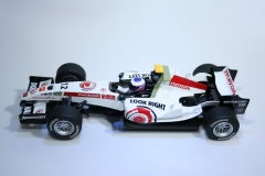 319 Honda RA106 2006 J Button Scalextric C2715 2006 Boxed