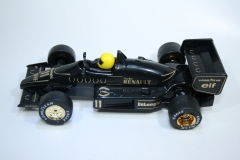 1695 Lotus 98T 1986 A Senna Scalextric C373 1987 Boxed