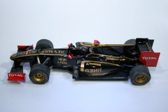 647 Lotus R31 2011 N Heidfeld SCX A10040X300 2011 Boxed