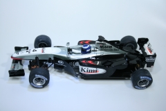 1054 Mclaren MP4-17 2002 K Raikannon SCX 61020 2003 Boxed