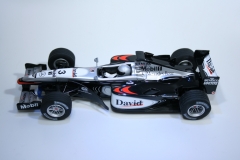 50 Mclaren MP4/17 2002 D Coulthard Scalextric C2415 2002 Boxed