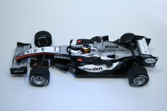 985 Mclaren MP4-20 2005 P De La Rosa SCX 6203 2006 Boxed