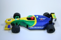 255 Scalextric Team Car Petrobras C2460 2004 Boxed