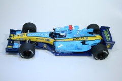 1390 Renault R24 2004 J Trulli Scalextric C2581 2004 Boxed Pre Production Hand Painted