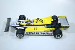 2058 Renault RE33 1981 R Arnoux Golden Era F1 Renault RE33 2023 Boxed