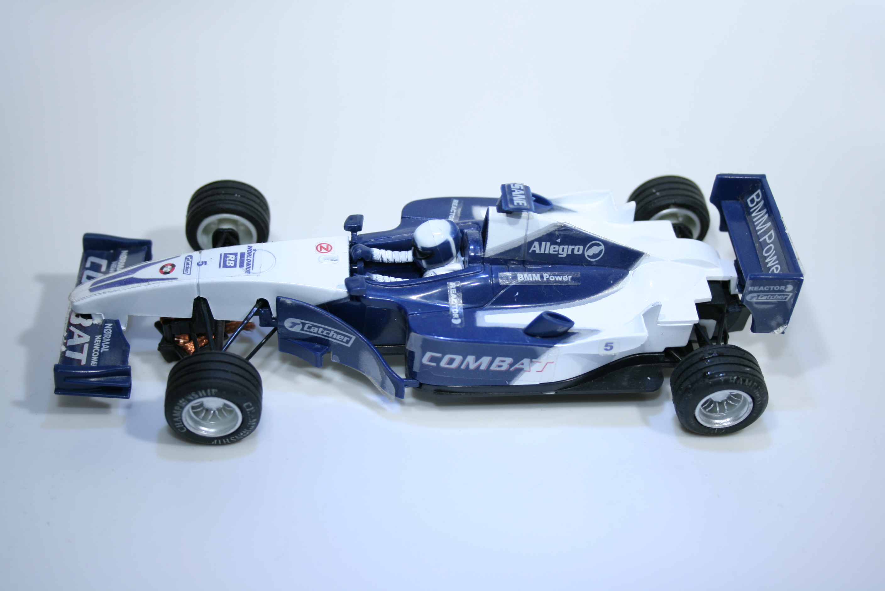 750 Williams FW23 2002 R Schumacher JIADA 2003