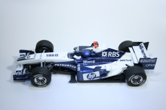 143 Williams FW27 2005 M Webber Scalextric C2646 2005 Boxed